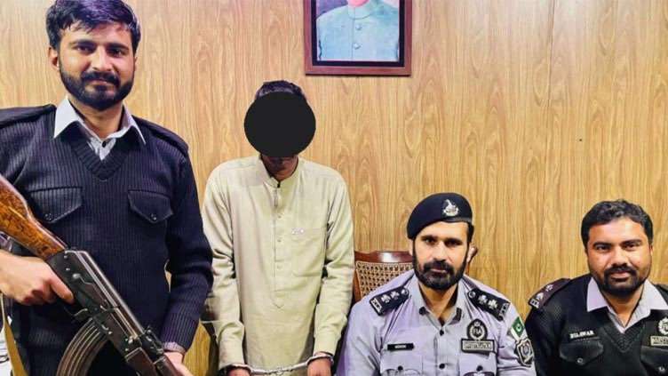 FIA Gujranwala arrests two human smugglers linked to Greece boat tragedy