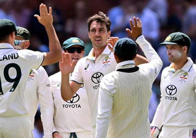 Australia crush India by 10 wickets to level series 1-1