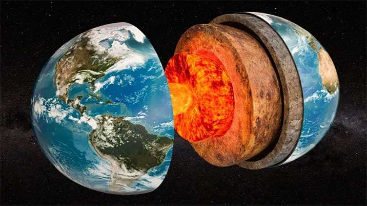 Massive ocean beneath Earth contains more water than on surface