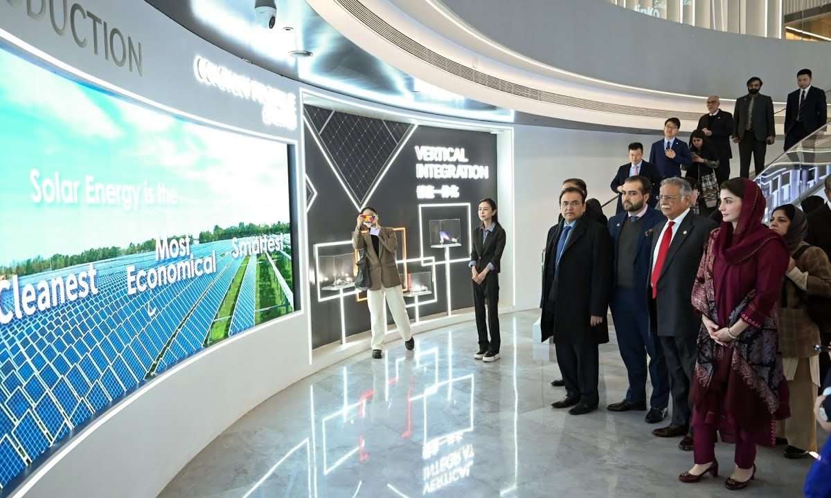 CM Maryam visits Jinko Solar Company in Shanghai