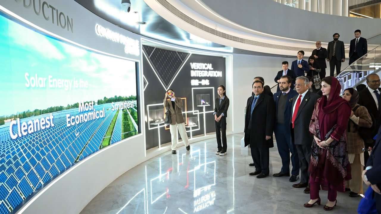 CM Maryam visits Jinko Solar Company in Shanghai