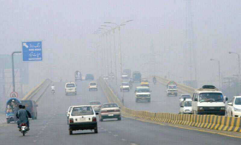 Parts of motorways closed as fog blankets Punjab