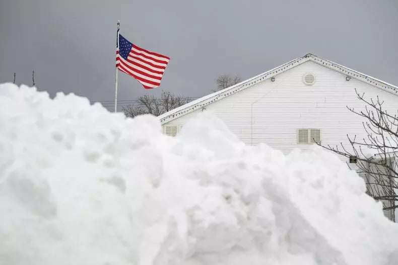 Winter weather warnings issued in five US states