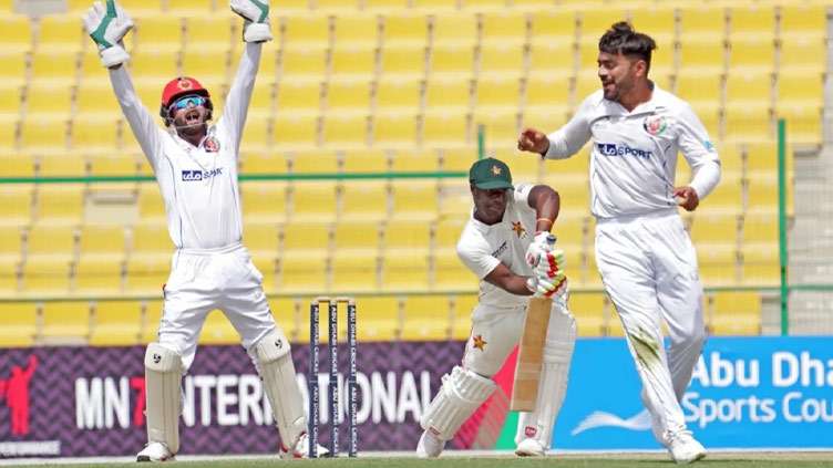 Rashid Khan puts victory in sight for Afghanistan v Zimbabwe