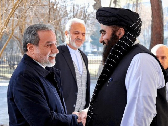 Iranian FM visits Kabul to strengthen ties with Taliban