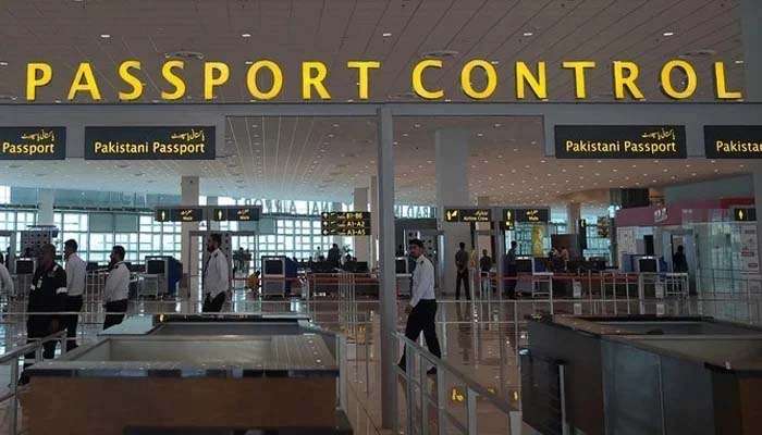 30 passengers offloaded at Karachi airport over suspected human smuggling