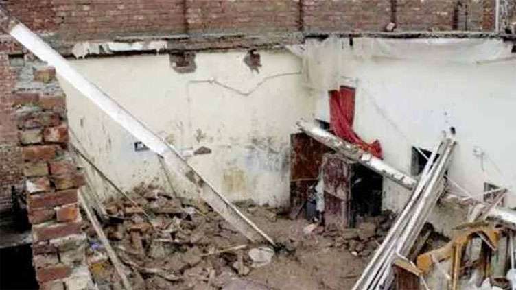 Minor boy dies as roof collapses in Bahawalnagar