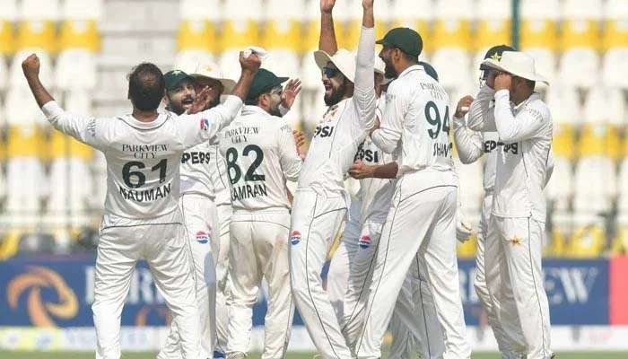 Pakistan wrap up first test with 127 runs win over West Indies