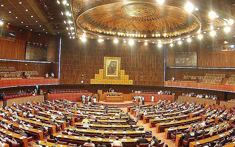 Joint session of parliament approves 4 bills in 9 minutes amid PTI protests