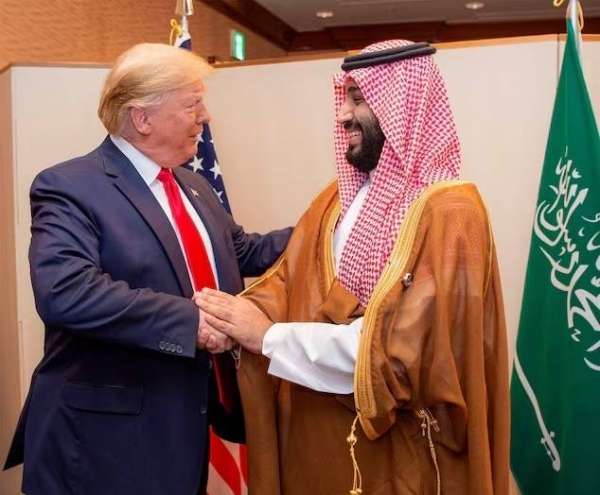 Saudi crown prince, US president discuss ways to enhance bilateral ties