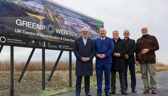 Multi-million pound funding package to create thousands of jobs at Coventry and Warwick Gigapark