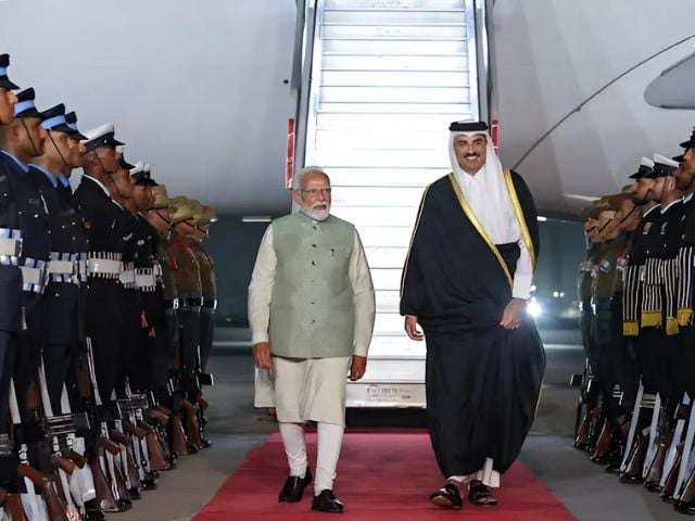 Qatar Amir’s state visit begins with personal reception by PM Modi