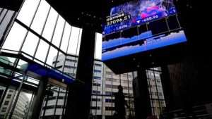 Pakistan Stock Exchange records record rally, 100 index hits new high